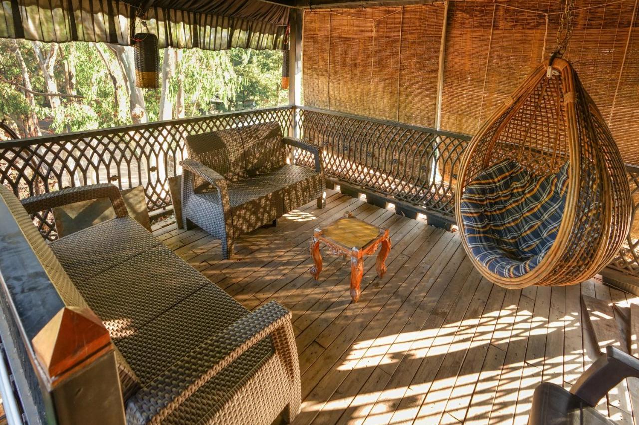 Azalea Villa Панчгани Екстериор снимка
