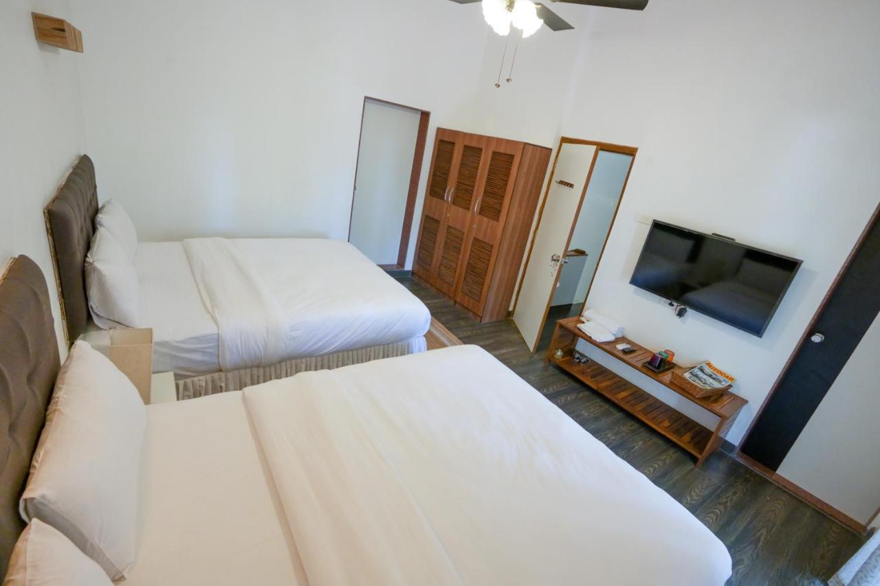 Azalea Villa Панчгани Екстериор снимка